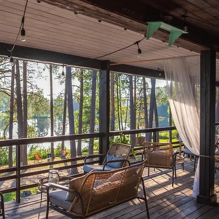 Hébergement de vacances Saarjaerve Puhkemaja 16-le 4 Magamistuba Tromsi