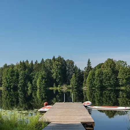 Saarjaerve Puhkemaja 16-le 4 Magamistuba *
